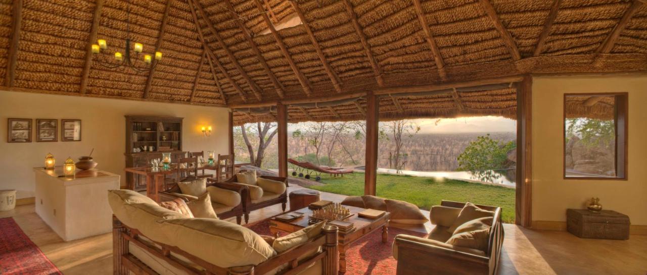 Hotel Elewana Elsa'S Kopje Meru Exterior foto
